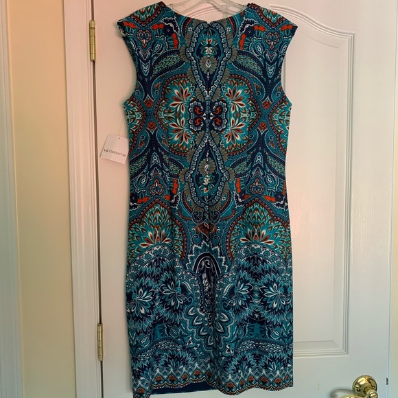 NWT printed bodycon dress - Picture 8 of 9
